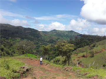 Selling Two Large Lots in Hornito, Gualaca Chiriqui (Hornito - going towards boquete) 